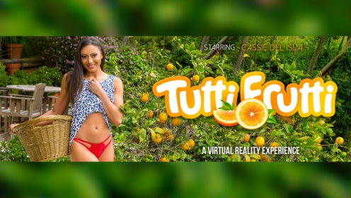 Cassie Del Isla in Hot Outdoor VR Adventure